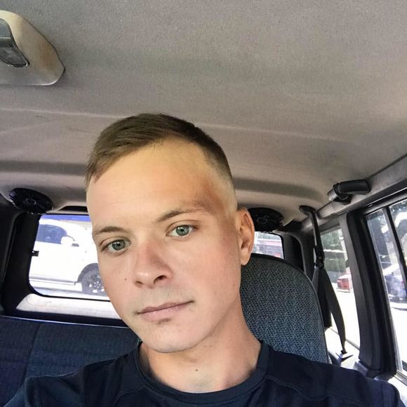 Meet your Posher, Brian - Picture 1 of 1